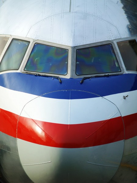 american airlines airplane