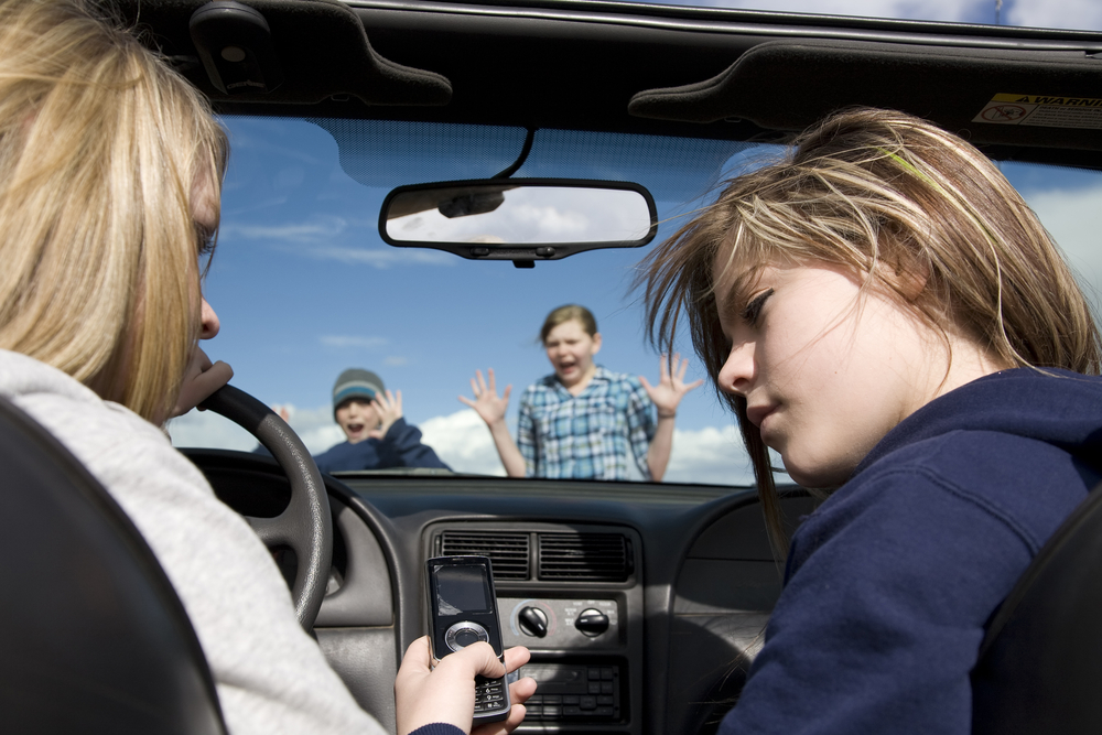 Teen Drivers Cellphone Via Text 67