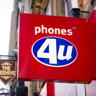 Many UK iPhone 6 pre-orders cancelled after Phones 4u enters administration
