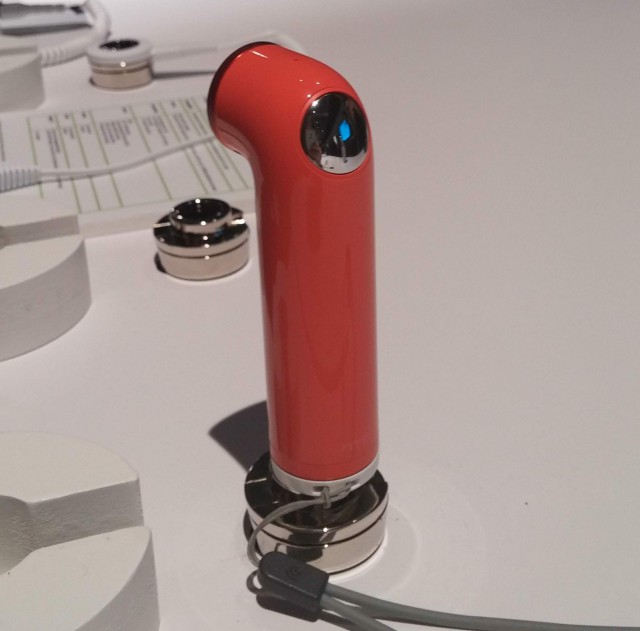 HTC RE action camera