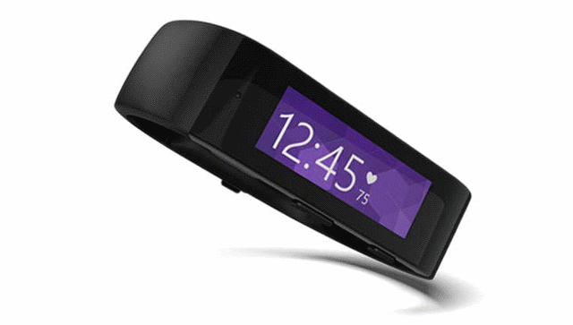 Microsoft ignores its own Band wearable and gives away Fitbit Flex with the Lumia 830