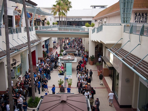 apple modesto mall