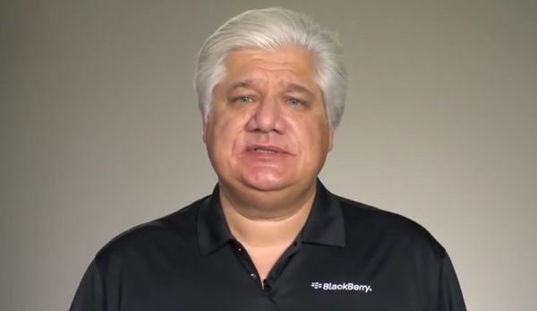 RIM Founder Mike Lazaridis apologizes for outage