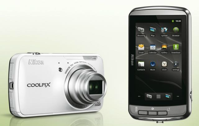 CoolPix s800c