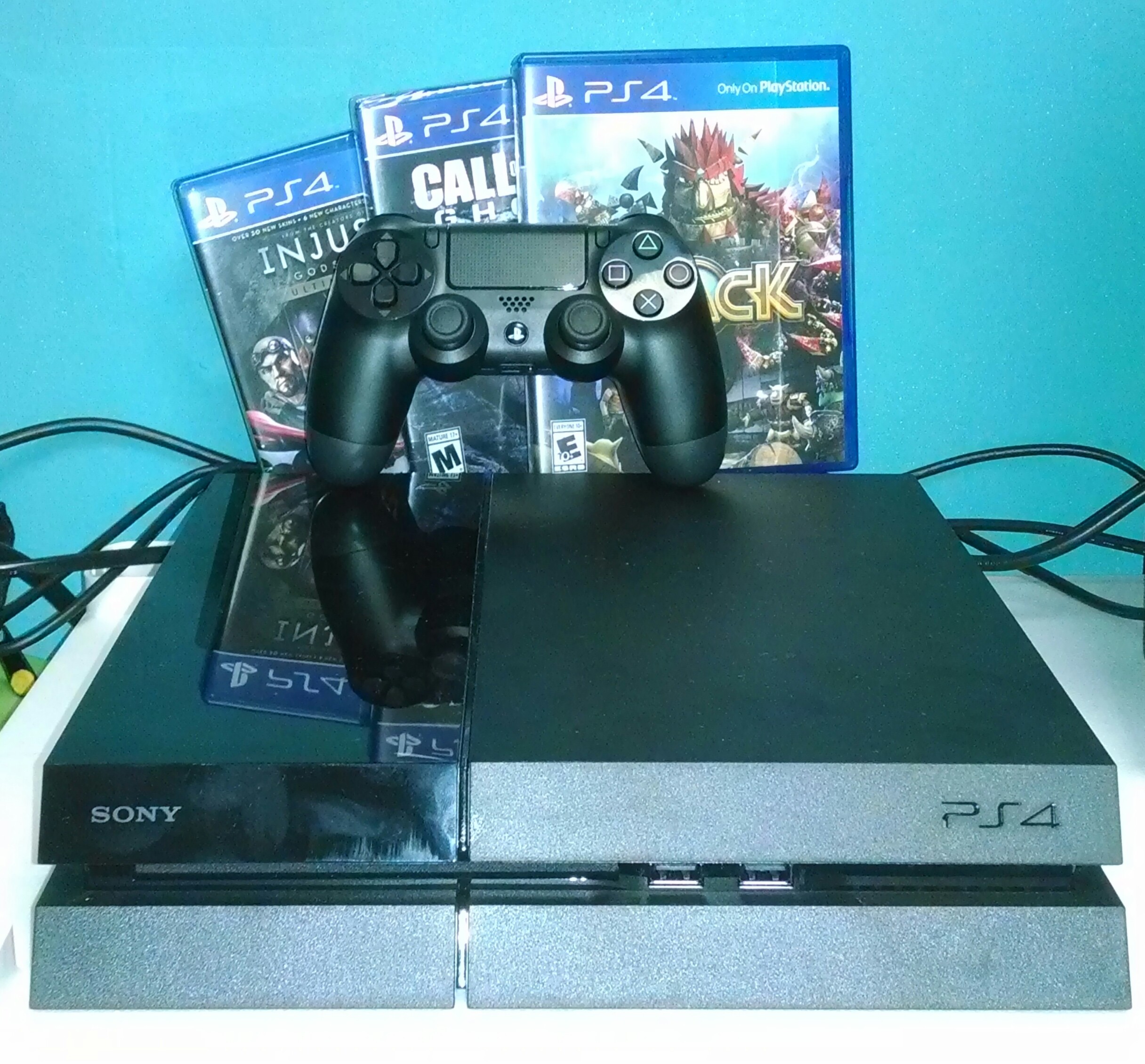 PlayStation 4 Unboxing Hard drive Upgrade And First Impressions