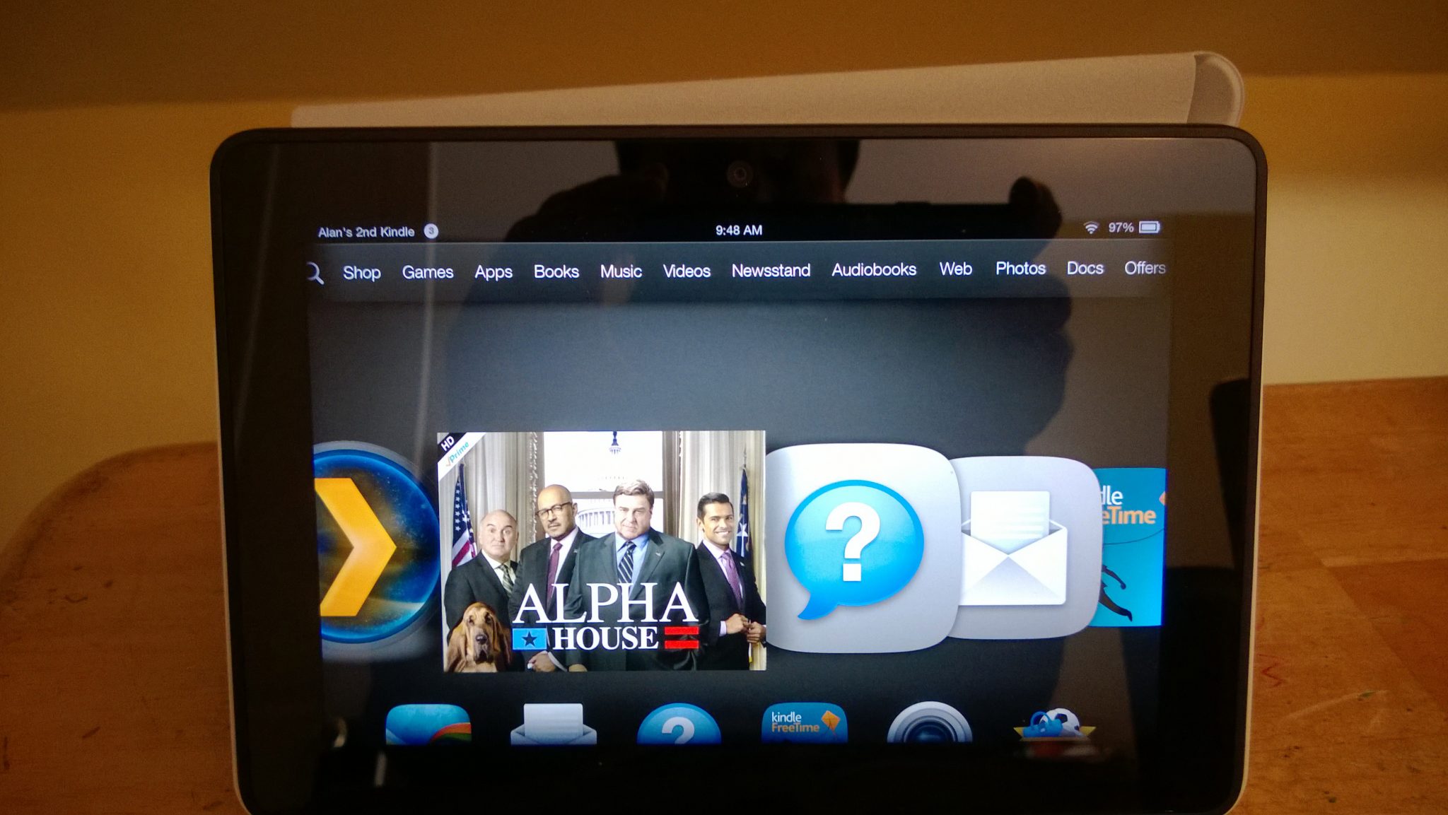 does amazon kindle fire have google play