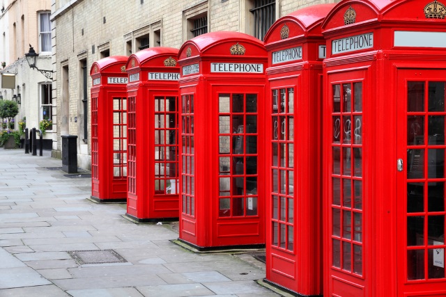 UK phone boxes become free solar-powered mobile phone chargers