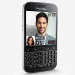 BlackBerry launches the Classic -- a smartphone with an old-school keyboard