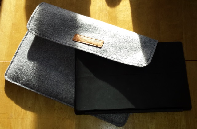 Inateck Surface Pro 3 felt sleeve tablet case [Review]