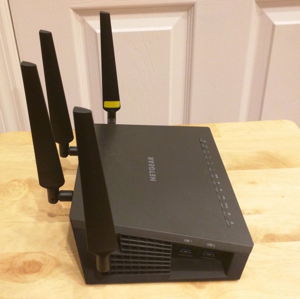 Netgear R7500 Nighthawk X4 Smart WiFi Router AC2350 [Review]