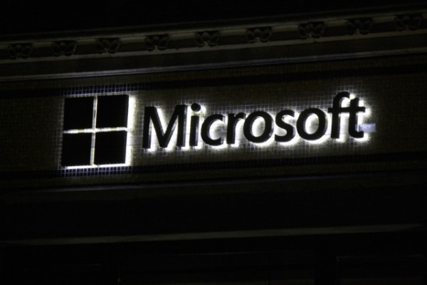 black_microsoft_logo