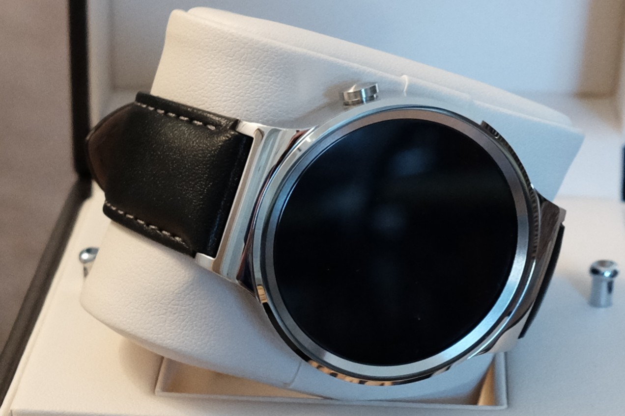 You can have Apple Watch, I'll take Huawei Watch