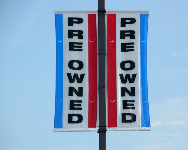 Pre owned used sign