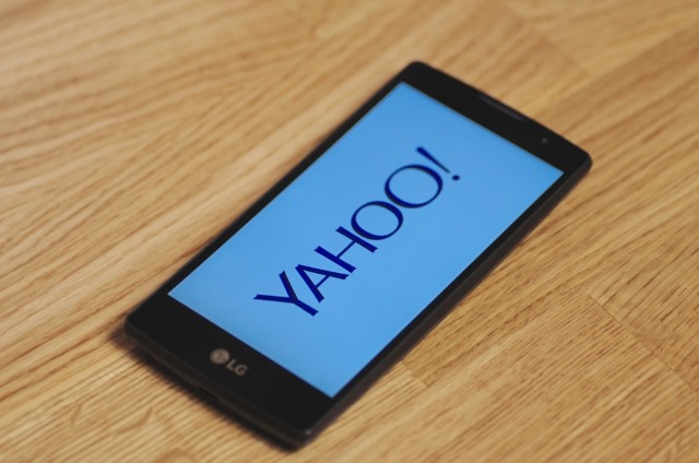 yahoo-logo-mobile