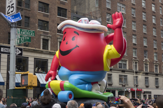 Watch the Macy s Thanksgiving Day Parade 360 degree YouTube live