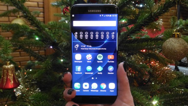 Samsung Galaxy S7 edge Christmas tree