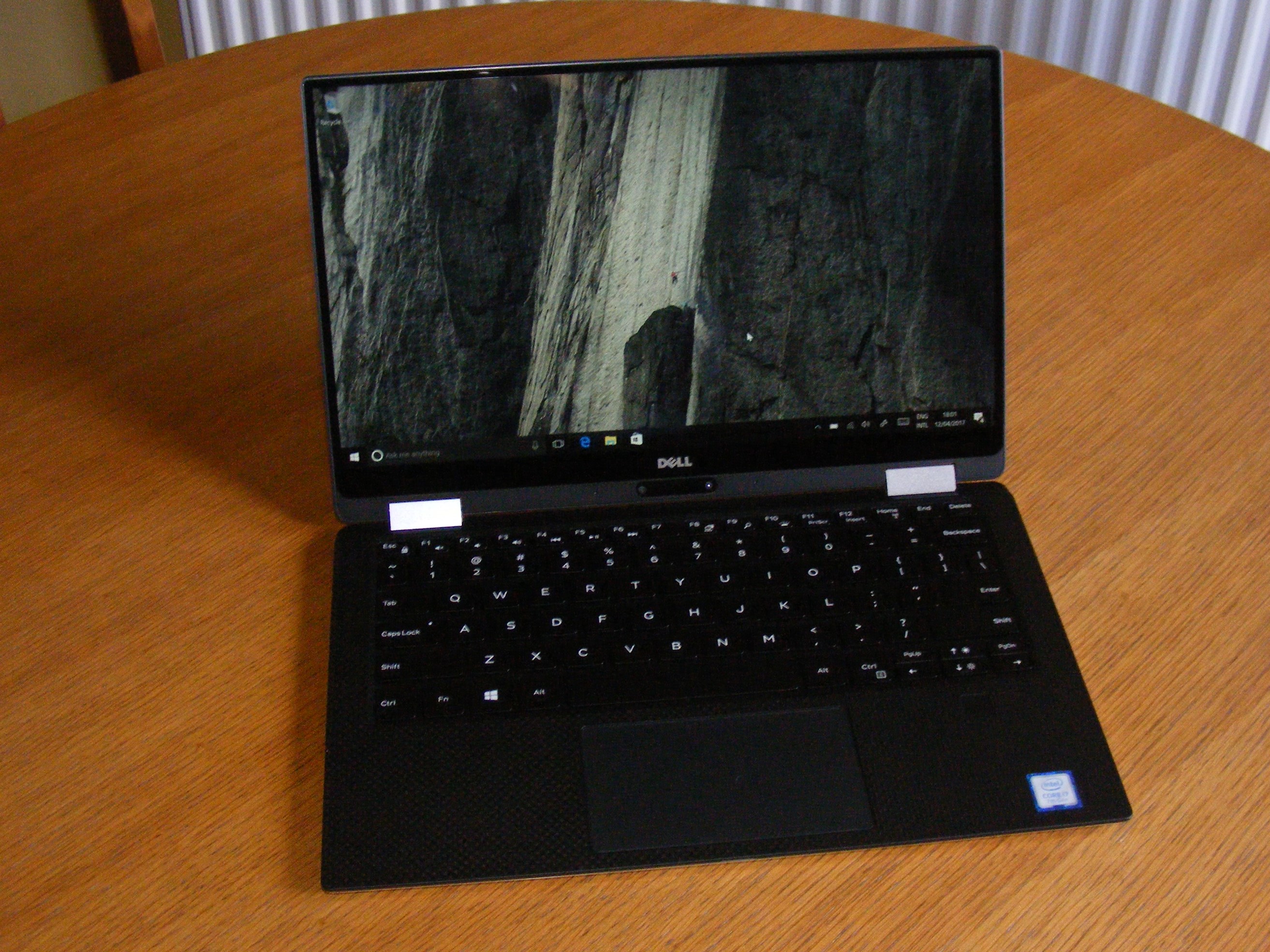 photo of Dell flips its lid to create the XPS 13 2-in-1 [Review] image