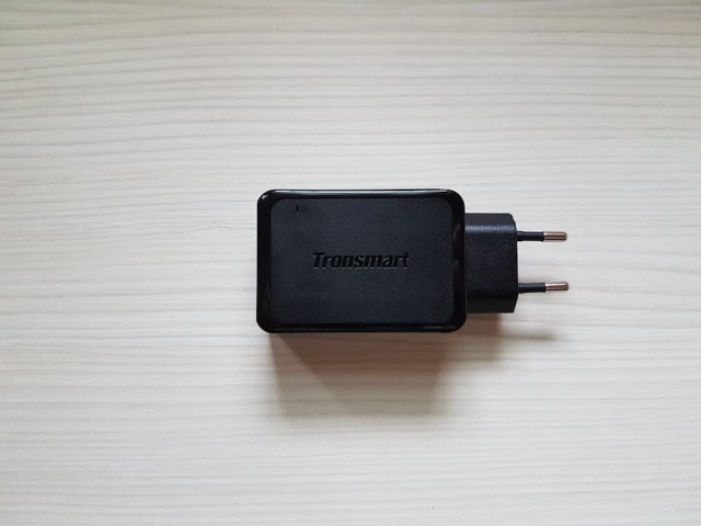 Tronsmart W2TF quick charge 3.0 usb charger