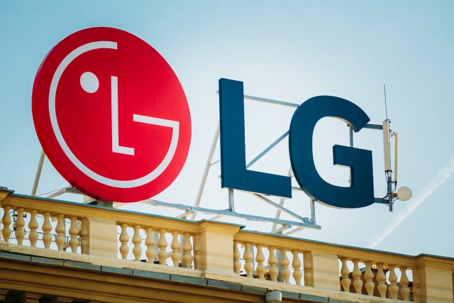 LG