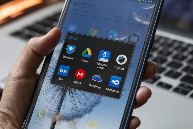 smartphone-cloud-backup
