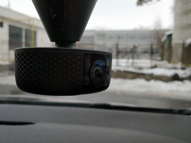 VAVA Dash Cam offers great video quality in an usual-looking package  [Review]