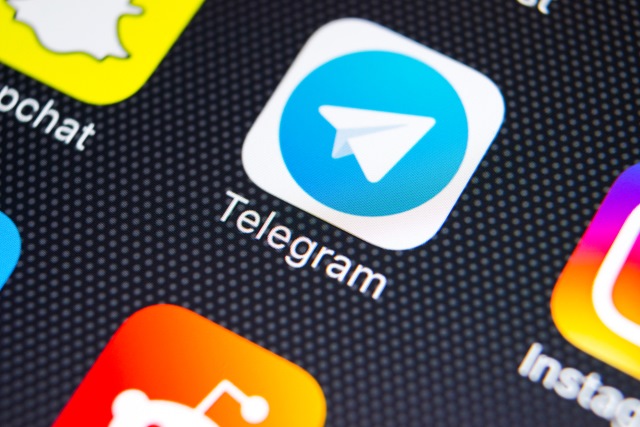 Telegram icon on iPhone X
