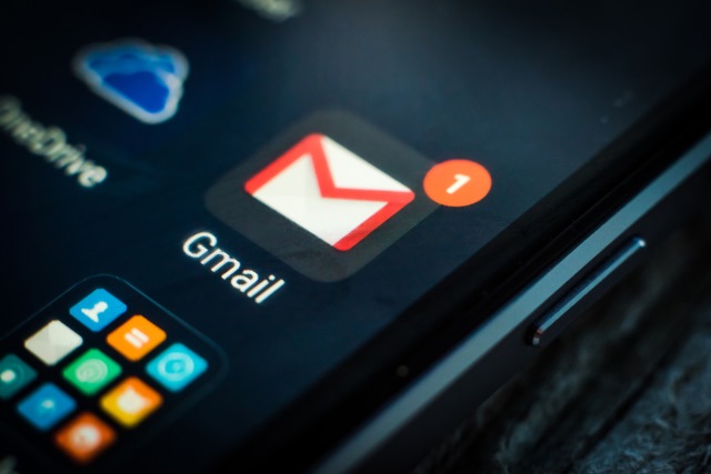 Gmail icon with notification