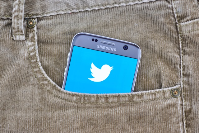 Twitter on phone in pocket