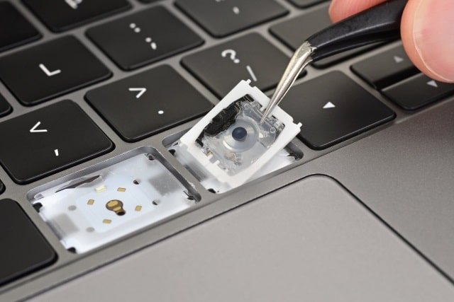 MacBook Pro 2019 keyboard teardown