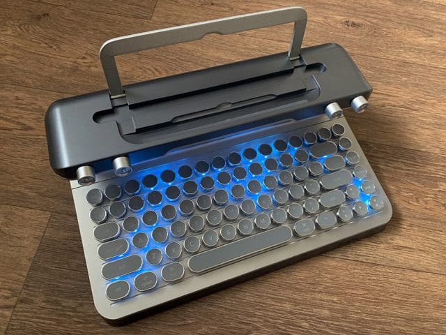 knewkey keyboard for ipad