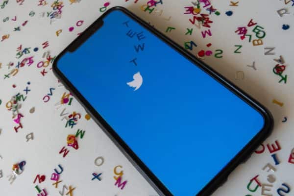 Twitter makes it easier to post tweet threads -- here's what you need