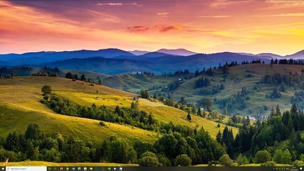 How to set gorgeous Windows 10 Spotlight lock screen images as wallpaper