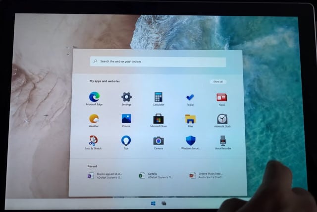 Windows 10X auf Surface Pro 7