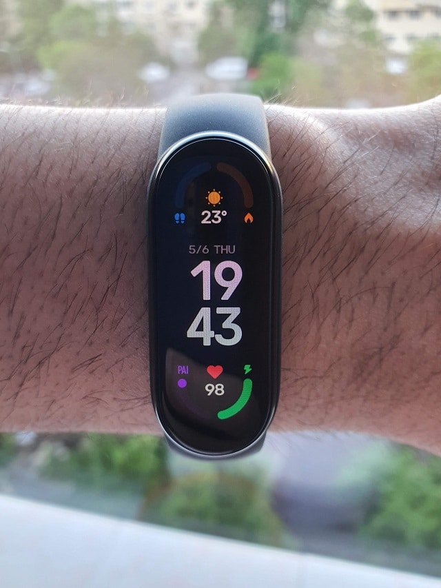 Mi band best sale new model 2021