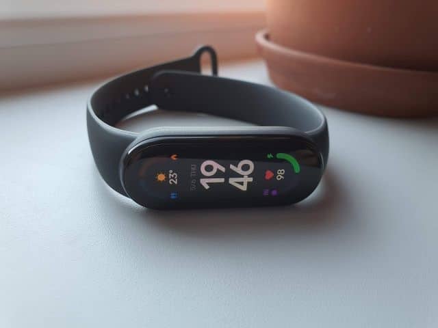 Fitness band online 2021