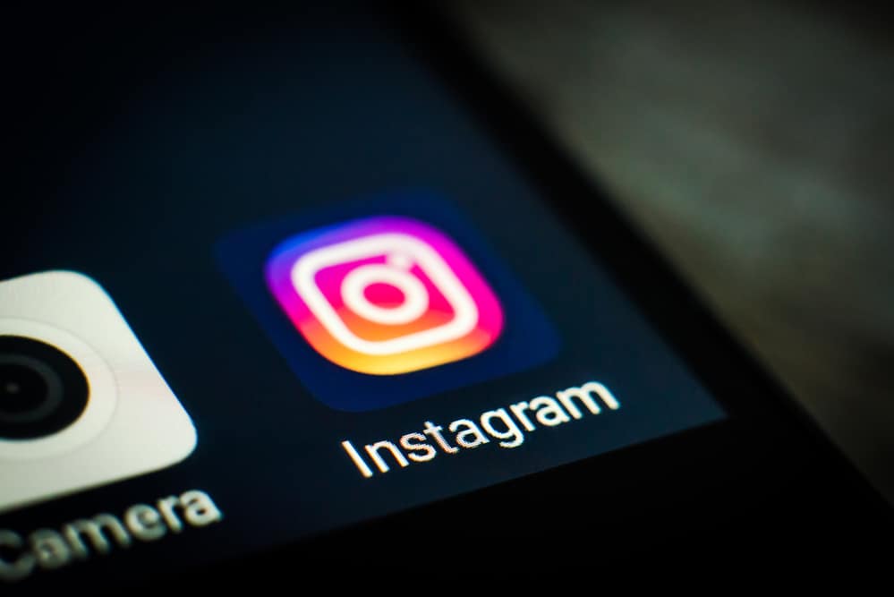 photo of Instagram to use video selfies as one method of age verification image
