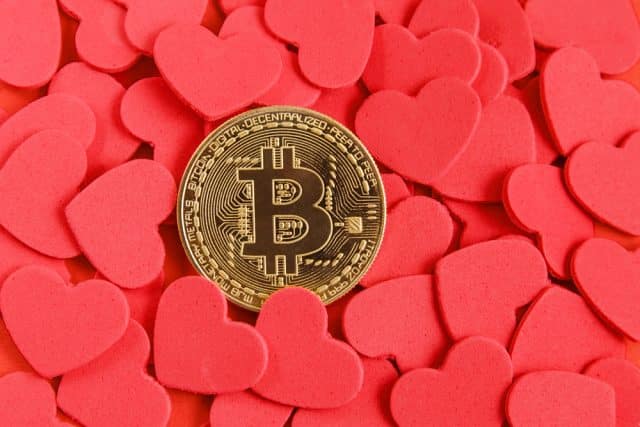 bitcoin romance scam