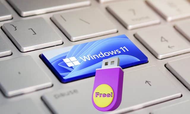 Drive USB merah muda Windows 11