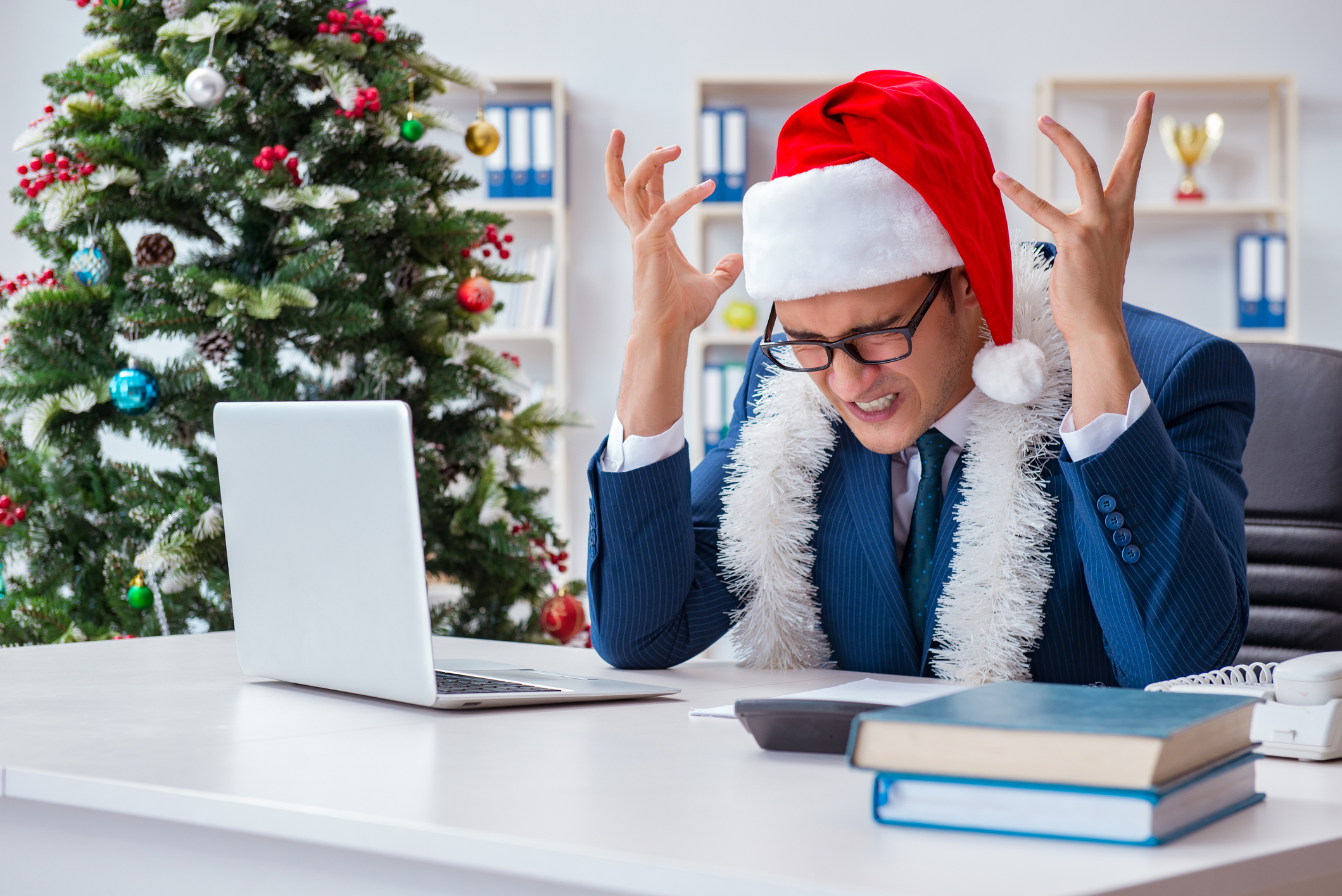 How businesses can protect against online scams over the holiday season