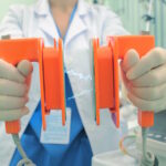 Defibrillator