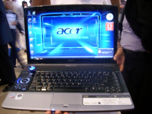 The full masterpiece revealed:  Acer's Aspire 8920G