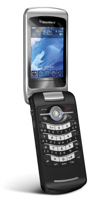 The new clamshell BlackBerry 8220, coming first in the US to T-Mobile