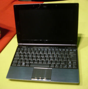 Asus' prototype Eee PC 1002HA