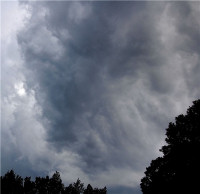 Thunderstorm cloud