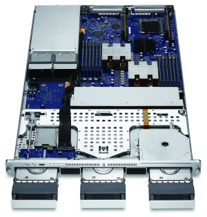 Apple's Nehalem-generation Xserve unit