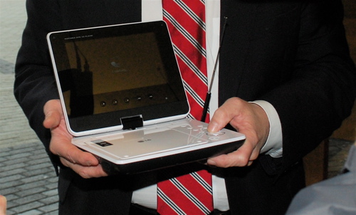 Mobile DTV/DVD Player from LG