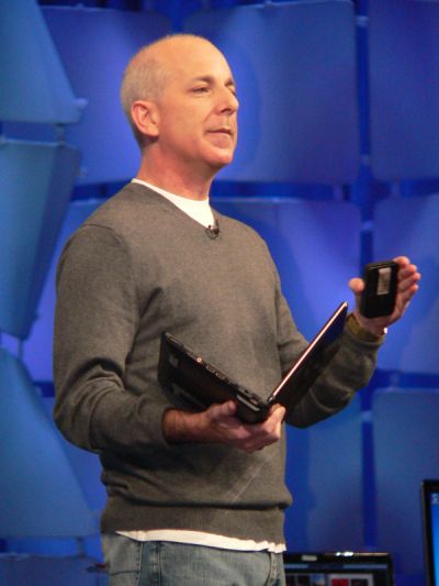 Steven Sinofsky demonstrates the Microsoft PDC '09 laptop -- a test build, in cooperation with Acer, to see what laptop builders go through.