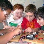 Kids and electronics, science